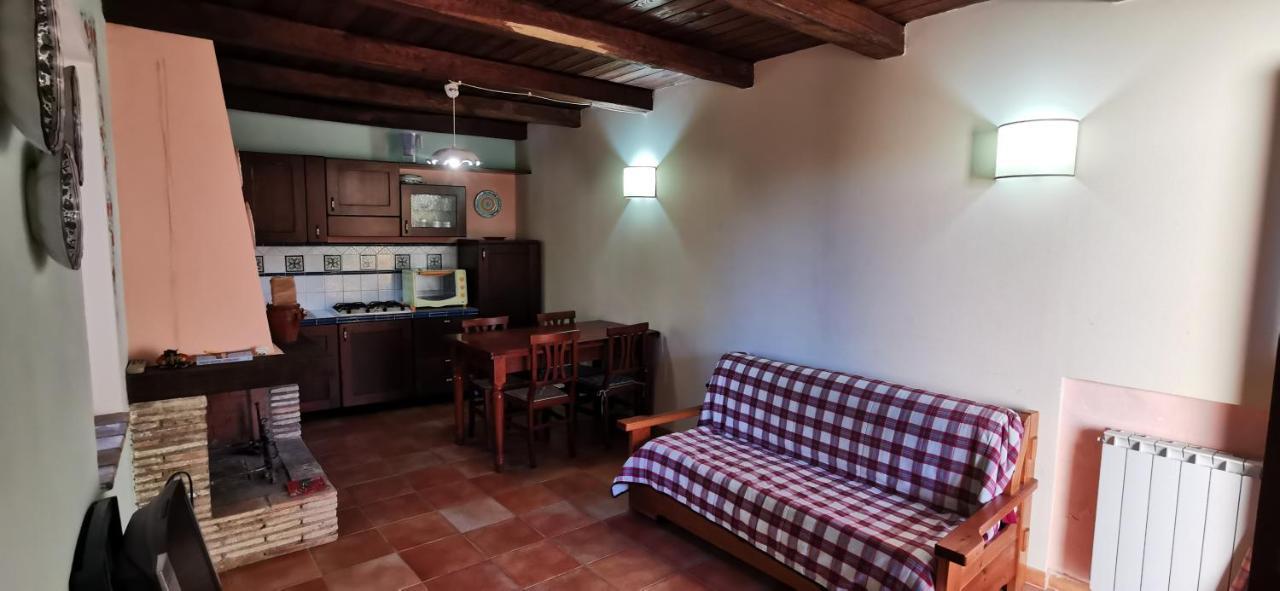 Country House Trevi Umbria Borghetto Vetuliae Santa Maria in Valle Luaran gambar